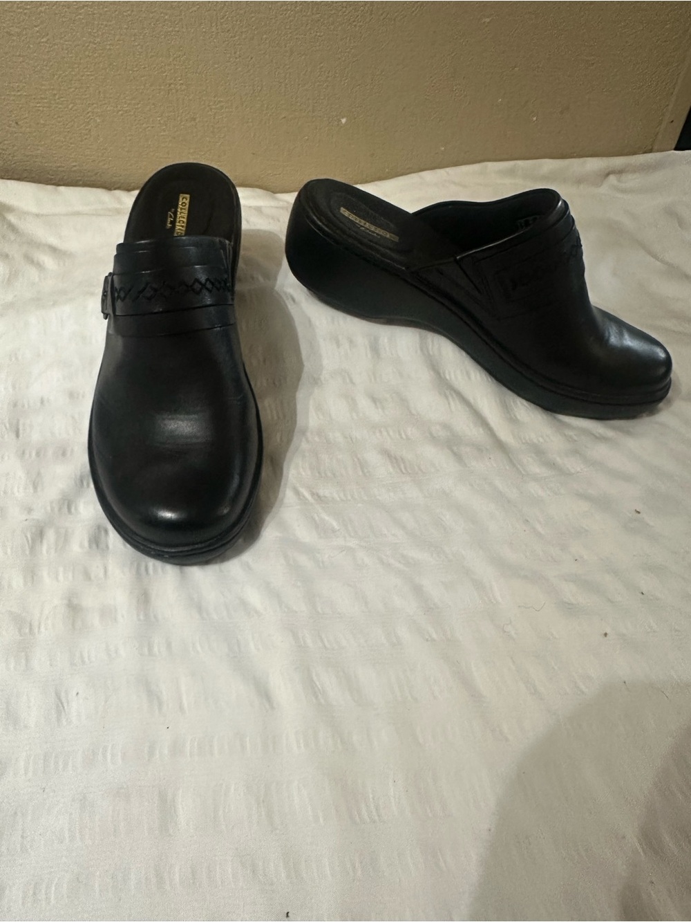 NWOB Clarks Collection Delana Mule/Clogs